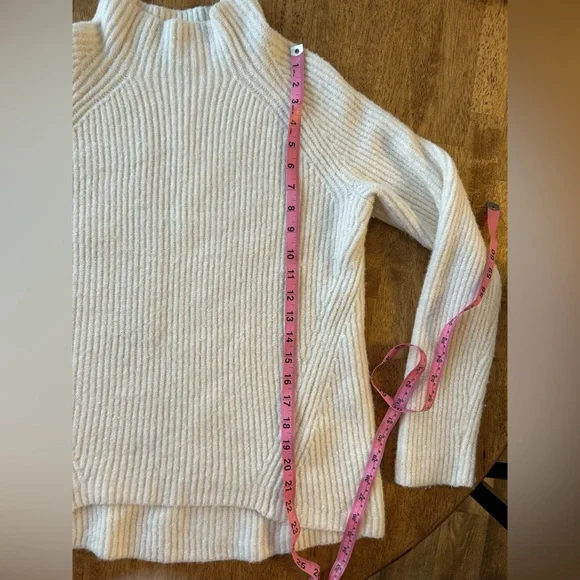 Madewell Northfield Mockneck Sweater Women's Medium Antique Cream Ribbed Soft - Picture 4 of 14